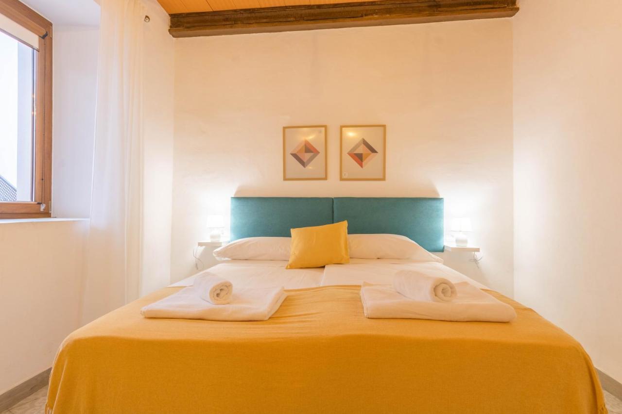 Apartamentos Miguel De Cervantes Centro Córdoba Eksteriør billede