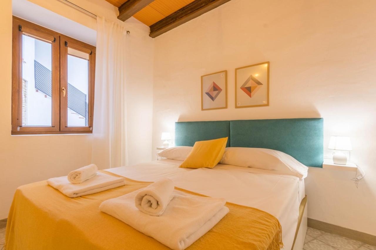 Apartamentos Miguel De Cervantes Centro Córdoba Eksteriør billede