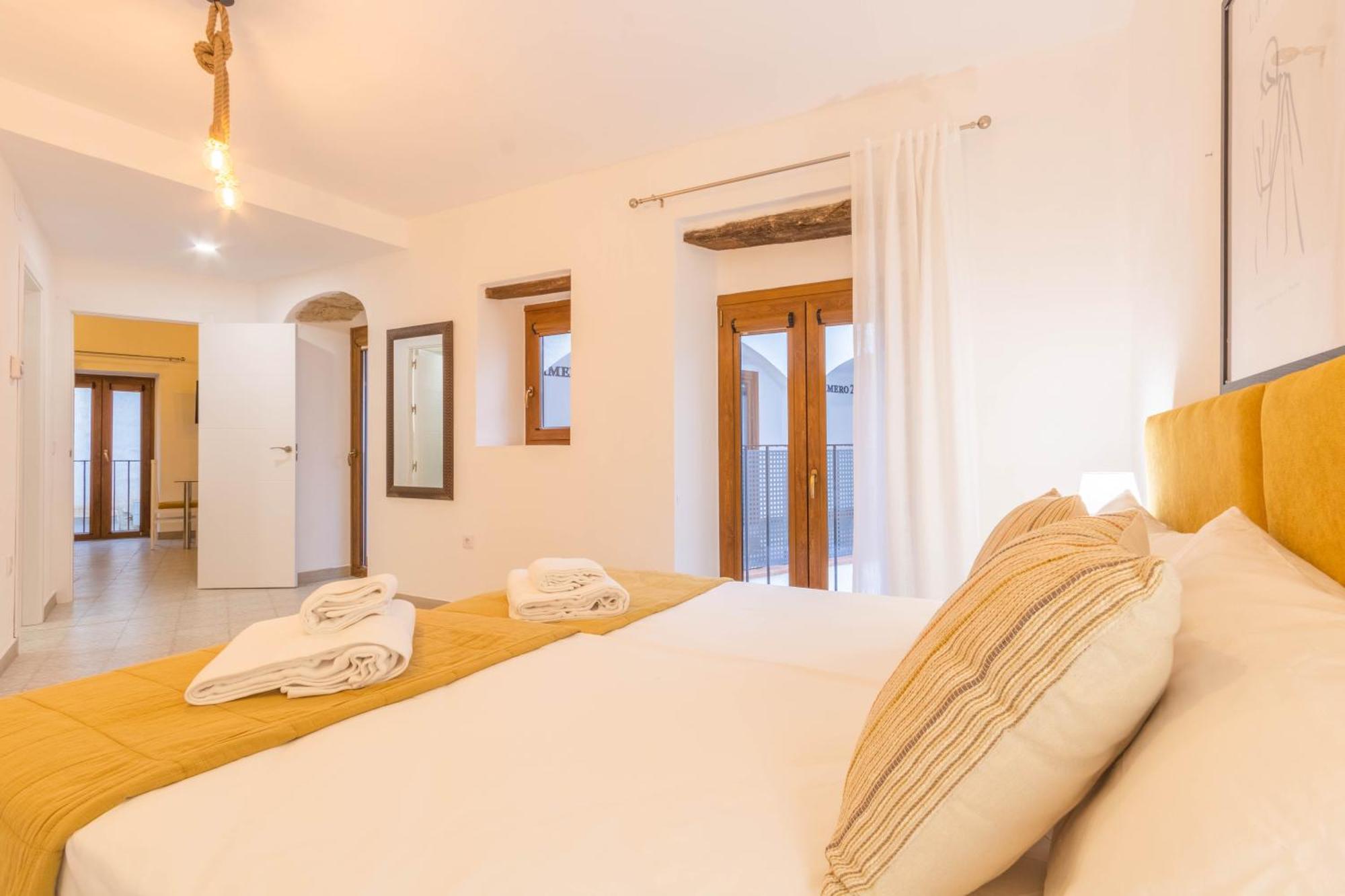 Apartamentos Miguel De Cervantes Centro Córdoba Eksteriør billede